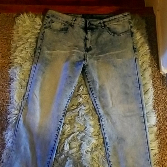 Mens Jean's - Picture 1 of 3